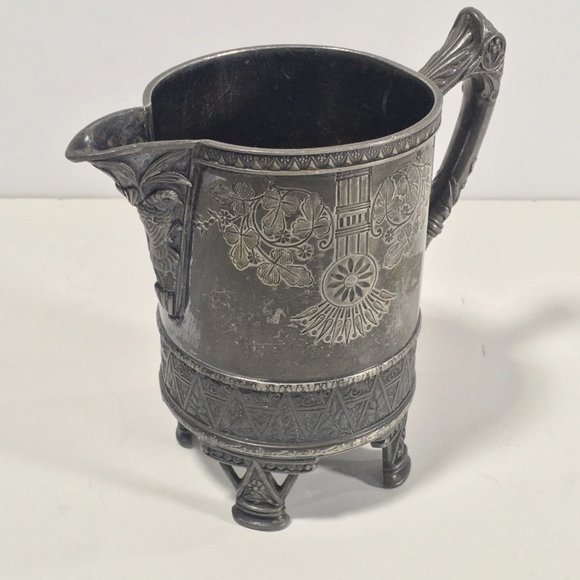 Antique Meriden Britannia Company Quadruple Creamer Marked 1926 - Picture 3 of 9